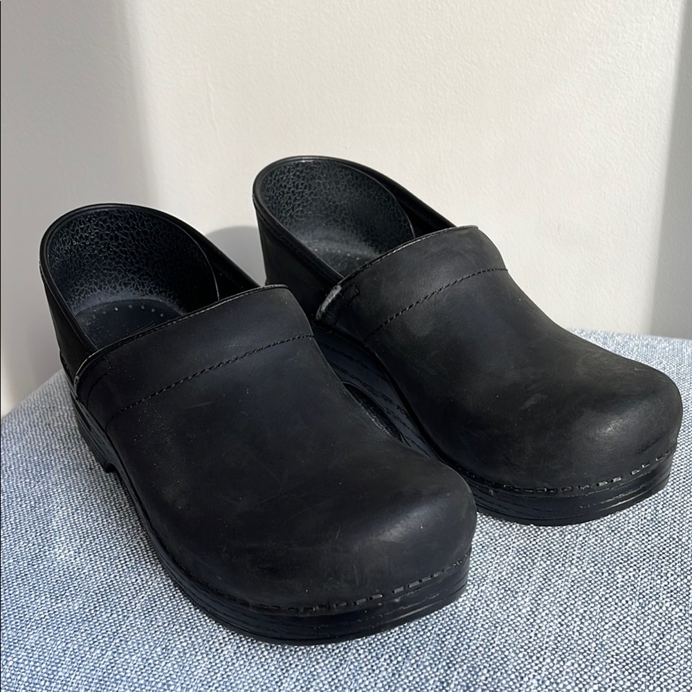Dansko Professional Clogs Closed Back‎ Matte Black 42 Men Women Unisex